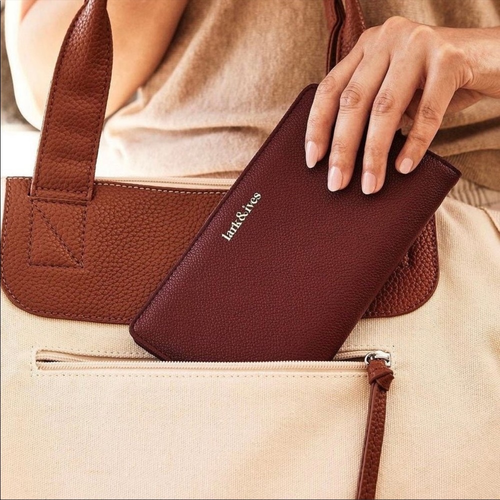 Lark and Ives Vegan wallet